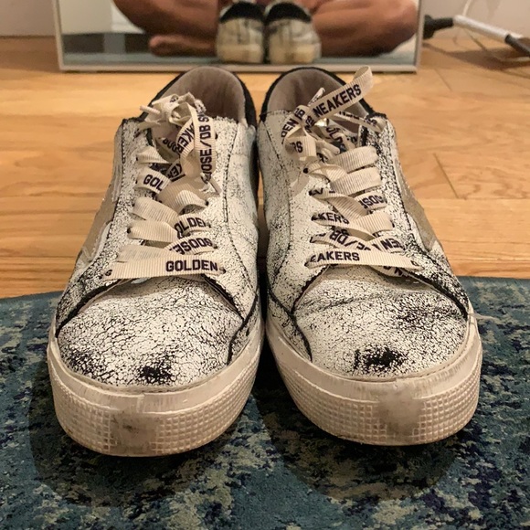 Golden Goose Sneakers - Picture 2 of 12